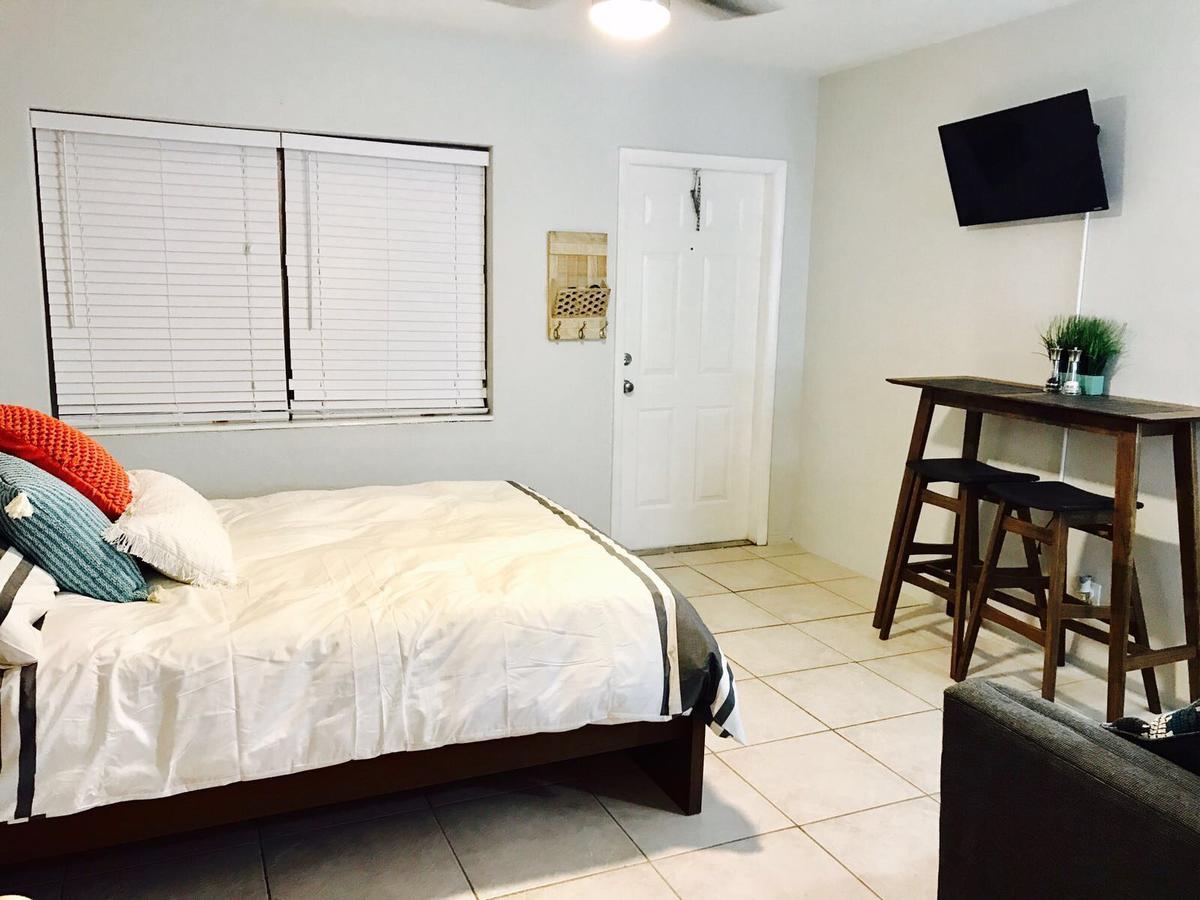 Petrina Studios Apartments By Sb Rental Properties Pompano Beach Eksteriør bilde