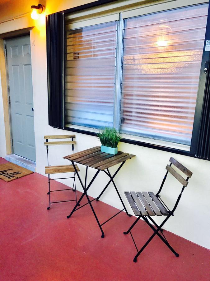 Petrina Studios Apartments By Sb Rental Properties Pompano Beach Eksteriør bilde