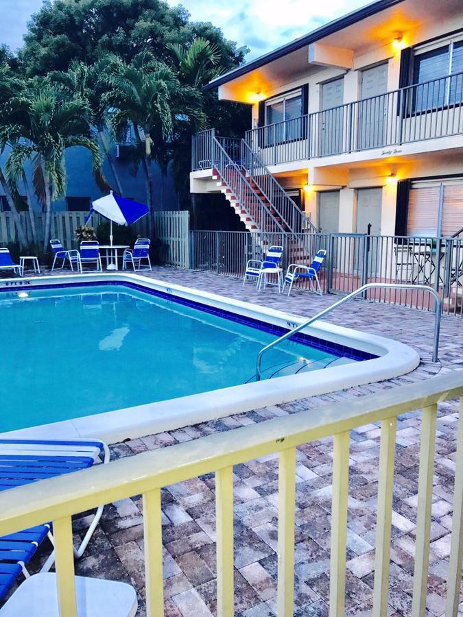Petrina Studios Apartments By Sb Rental Properties Pompano Beach Eksteriør bilde