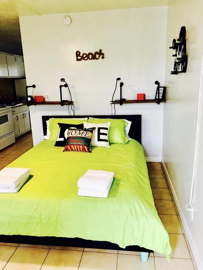 Petrina Studios Apartments By Sb Rental Properties Pompano Beach Eksteriør bilde