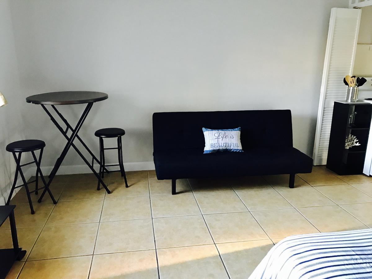 Petrina Studios Apartments By Sb Rental Properties Pompano Beach Eksteriør bilde